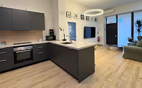 Luxury Suite Wifi Ac Servicios En La Puerta