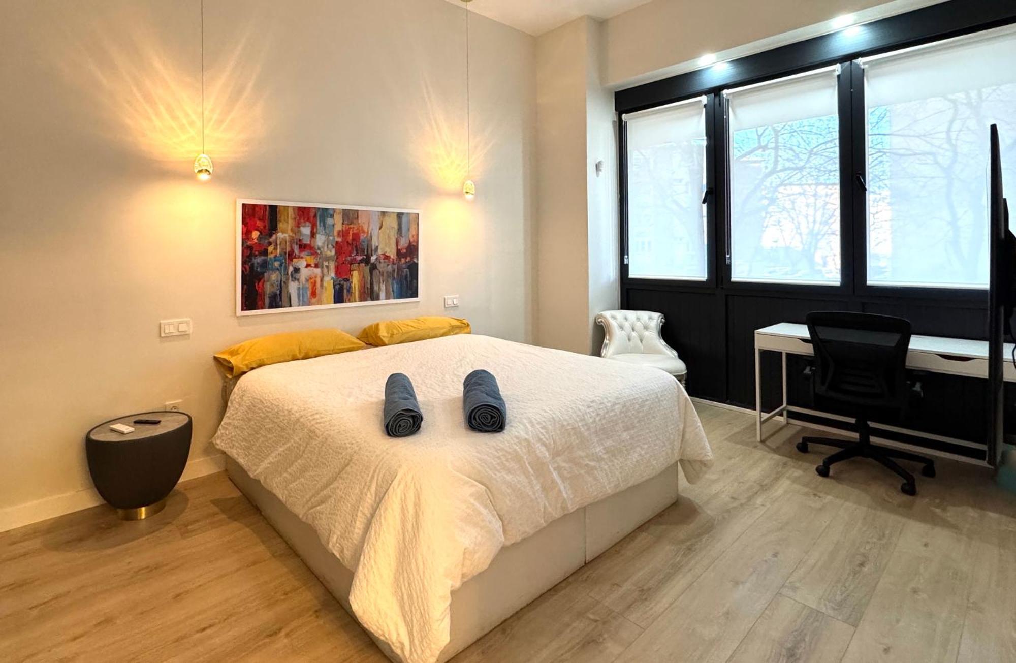 Luxury Suite Wifi Ac Servicios En La Puerta Madrid Exterior foto